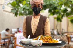 un-piatto-di-machboos-di-agnello-durante-il-Middle-Eastern-Street-Food-Tour-di-Frying-Pan-Adventures