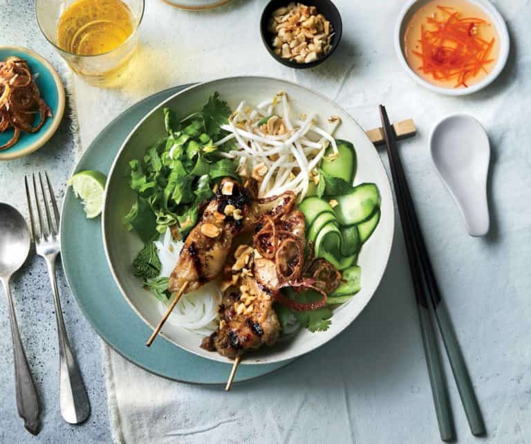 Vietnam-bowl-di-vermicelli-con-pollo-lemongrass