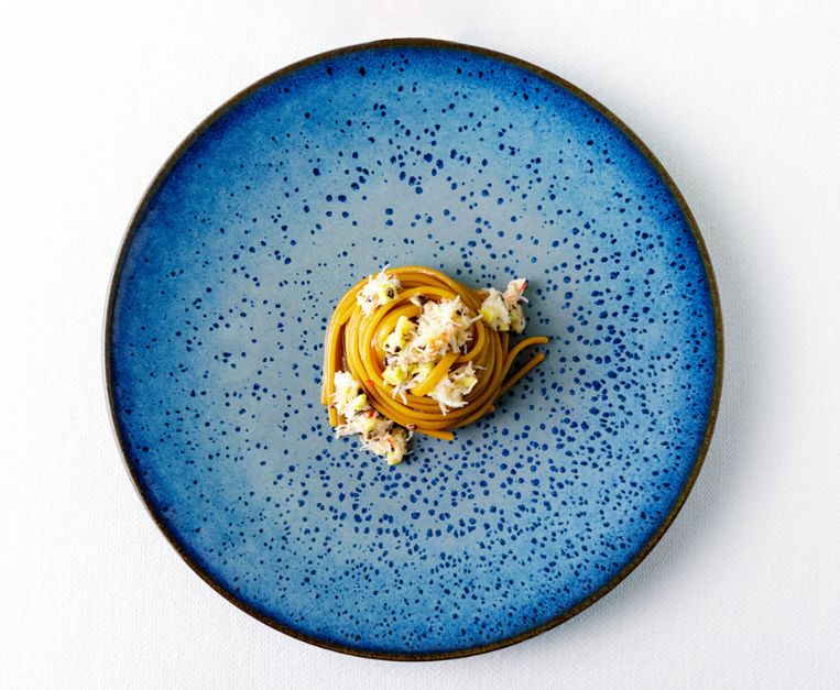 Bavetta al canestrino lucchese, granchio e cacao di Valentino Cassanelli