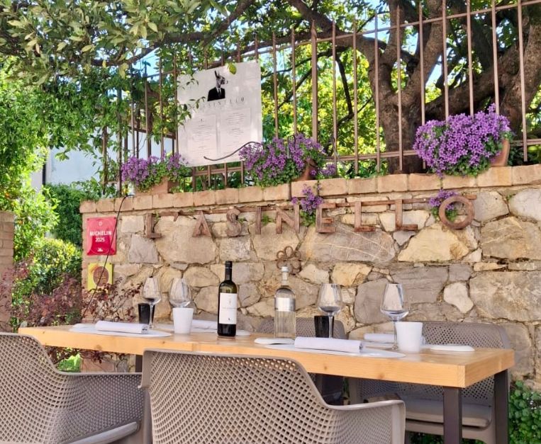 L’Osteria temporanea dello Chef Senio Venturi e della moglie e direttrice di sala Elisa Bianchini