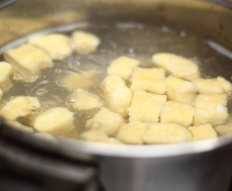 perche-gnocchi-salgono-a-galla-quando-sono-cotti-spiegazione-scientifica