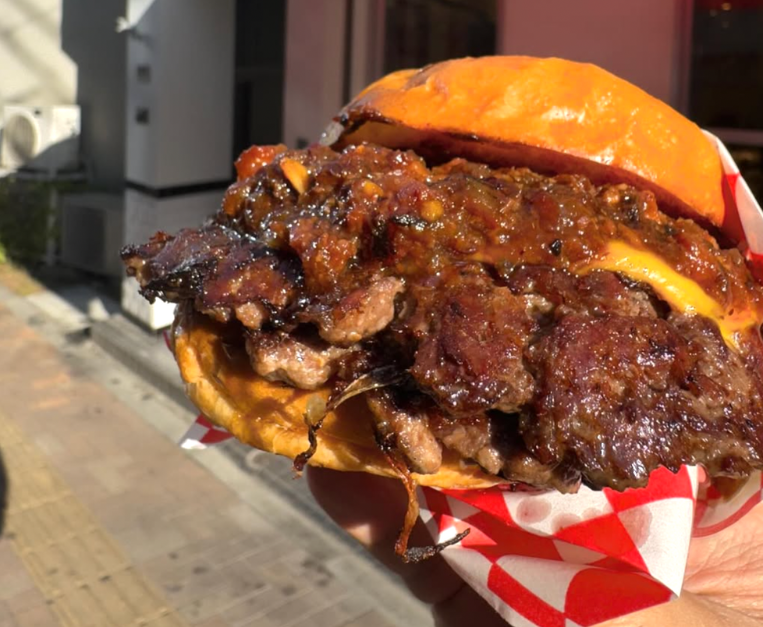 american-diner-tokyo-hamburger-andra-formaggio