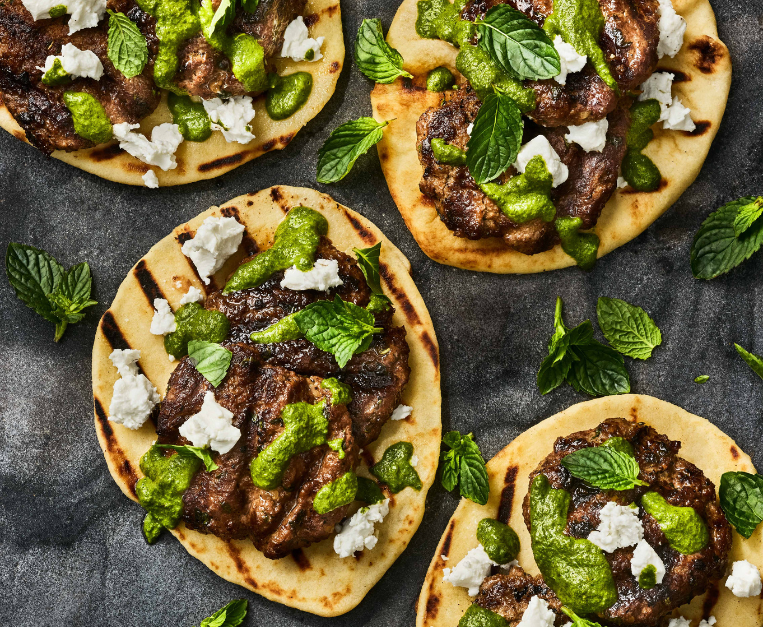 merguez-alla-griglia-con-salsa-alla-menta