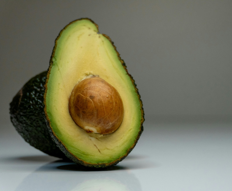avocado-italia-investimenti-agricoltura-sicilia-economia