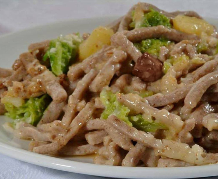 pizzoccheri-valtellina-storia-origine-tradizione