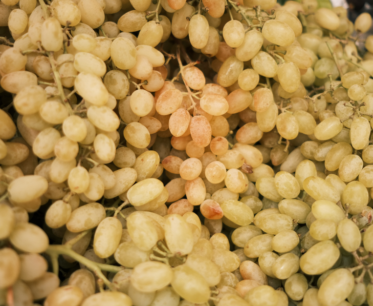 dodici-chicchi-uva-capodanno-origine-tradizione