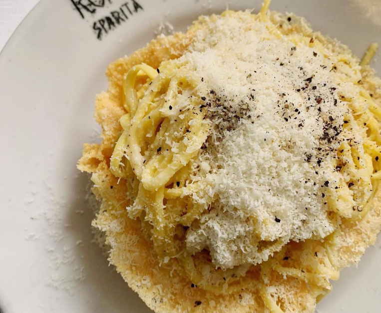 anthony-bourdain-cacio-e-pepe-roma-sparita