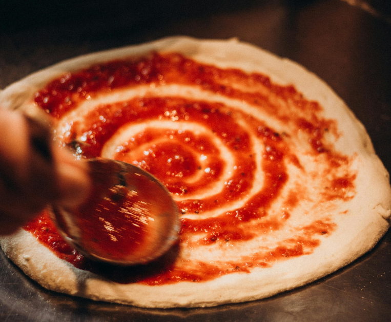 perche-la-pizza-ci-fa-venire-sete-impasto