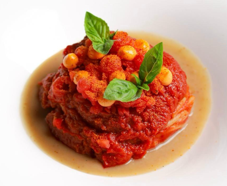 spaghettone-salsa-di-pane-cafone-e-variazioni-di-pomodori