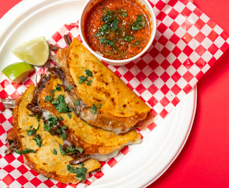 a-bologna-ha-aperto-un-vero-e-autentico-street-food-messicano-gorditas