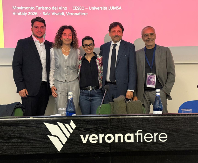 enoturismo-italia-accessibilita-cantine-vinitaly-studio