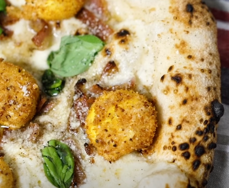 le-migliori-pizze-alla-carbonara-acquaefarina-trento