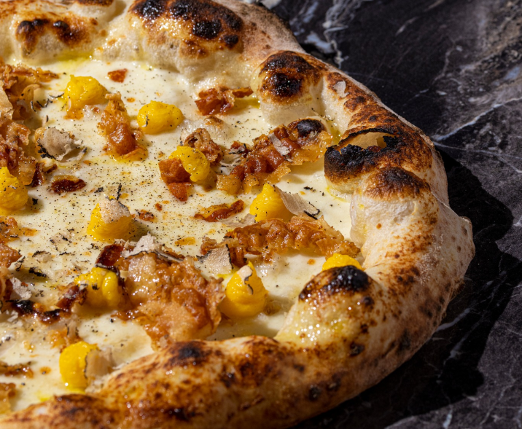 le-migliori-pizze-alla-carbonara-da-assaggiare-almeno-una-volta