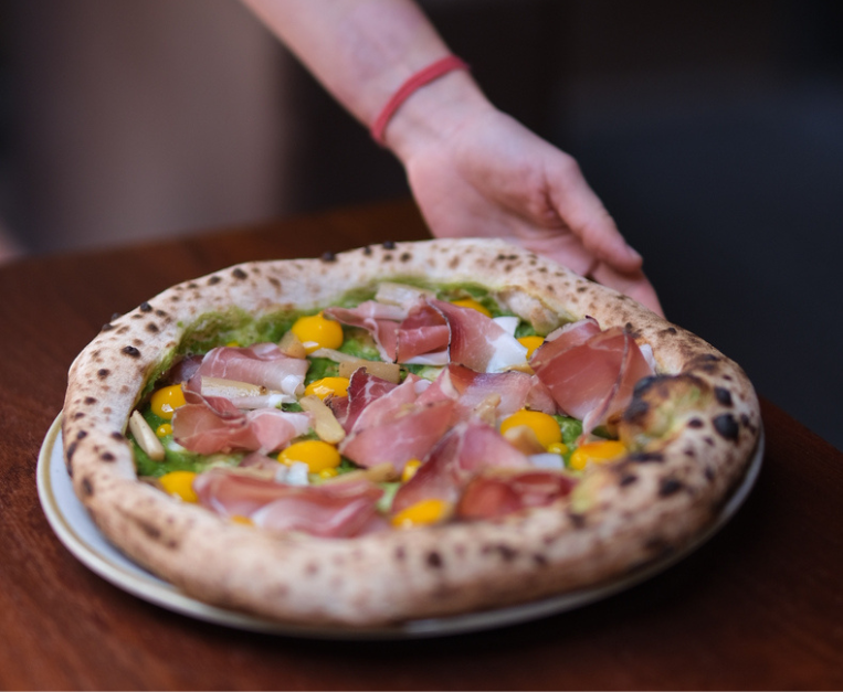 Birraria La Corte pizza