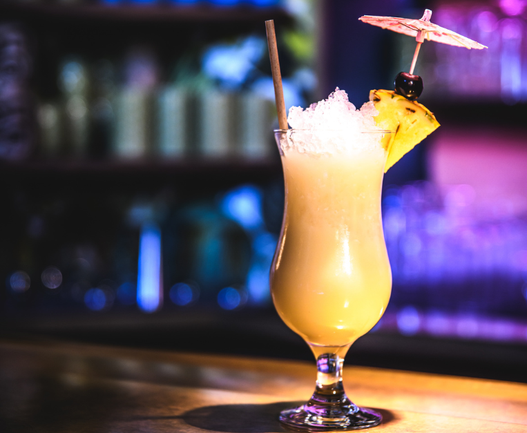 ritas-tiki-room-milan-pina-colada