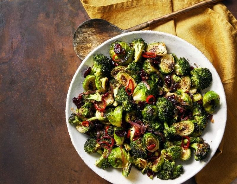 Cavoletti di bruxelles e broccoli in agrodolce