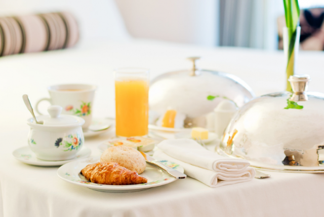 room service shutterstock