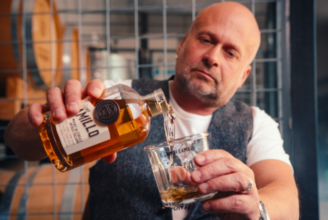 Diego Assandri, quinta generazione di una famiglia di mugnai-agricoltori e oggi master distiller