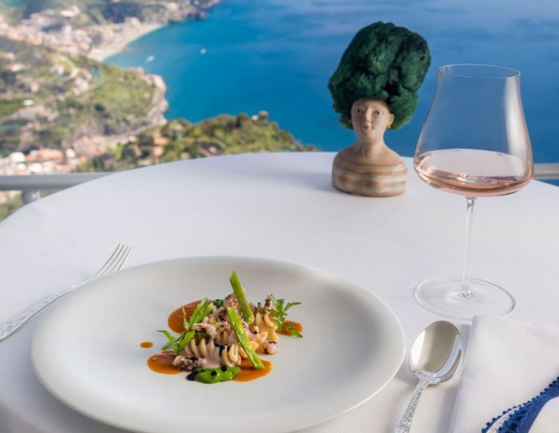 Le Eliche di Gragnano con totani rossi di Praiano alla “Luciana” di Cristoforo Trapani al Ristorante Belvedere del Belmond Hotel Caruso, Ravello (ph. Alessandra Farinelli).