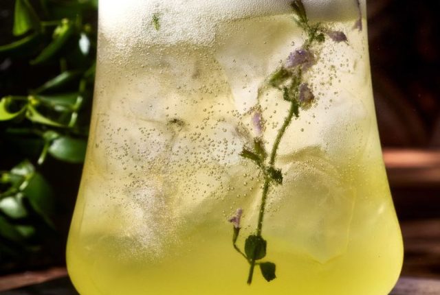 Limoncello Spritz