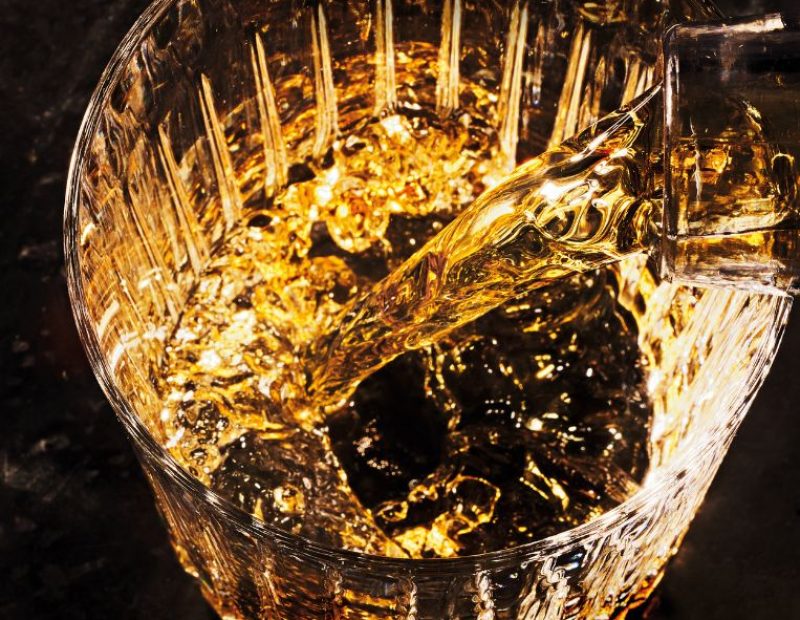 Il whiskey è il nuovo protagonista dei cocktail