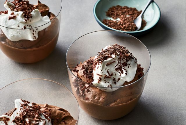 Mousse al cioccolato (ph Greg Dupree)