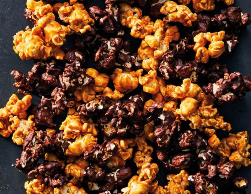 Popcorn al fondente e cioccolato caramellato