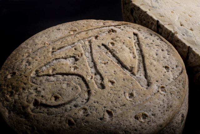 Lo stracchino tondo della Valle Taleggio