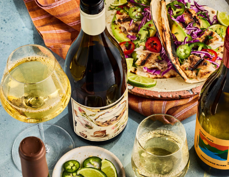 Tacos e vino bianco