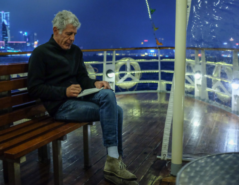 anthony-bourdain-cacio-e-pepe-roma