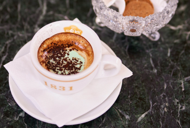 caffe-padovano-storia-ricetta-pedrocchi