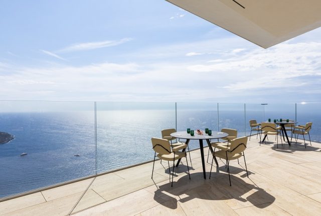 La terrazza di Ceto al Maybourne Riviera