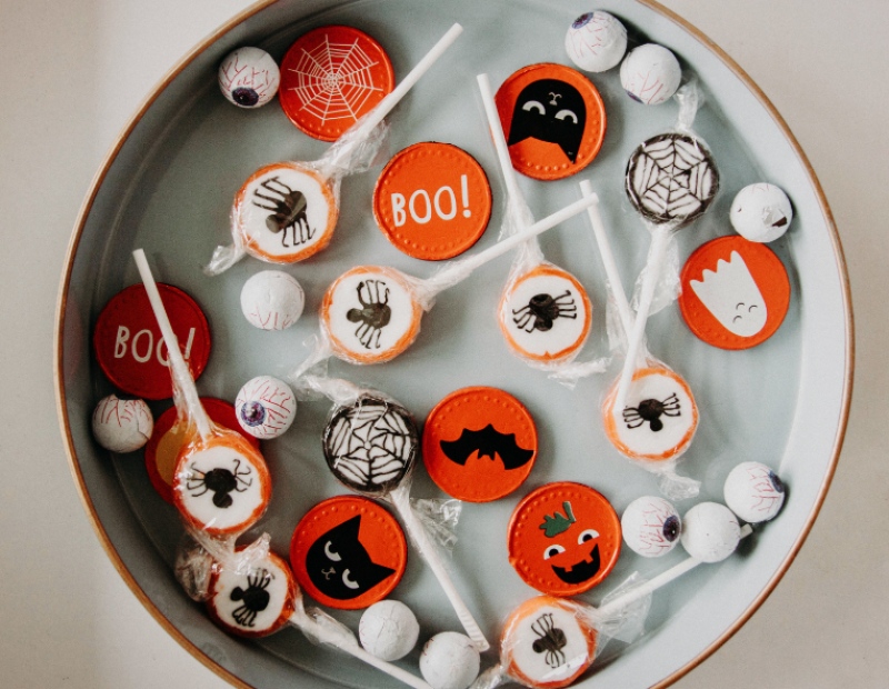come-fare-i-lecca-lecca-per-halloween