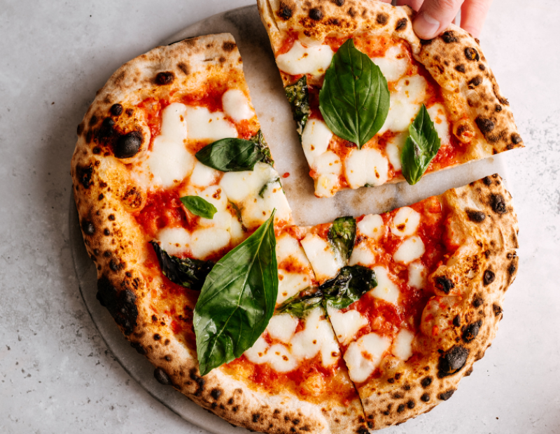 come-si-fa-la-pizza-napoletana-secondo-il-disciplinare