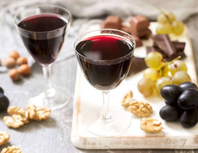 creme-de-cassis-liquore-francese-ribes-nero