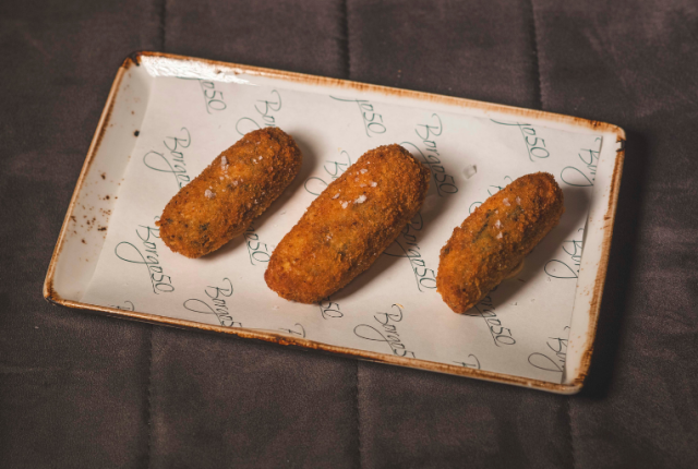 crocche-di-patate-baccala-friarielli-e-provola