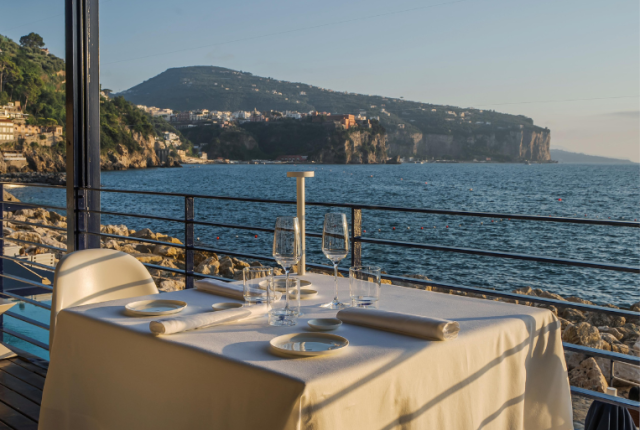 emmanuel-scotti-maxi-hotel-capo-la-gala-vico-equense