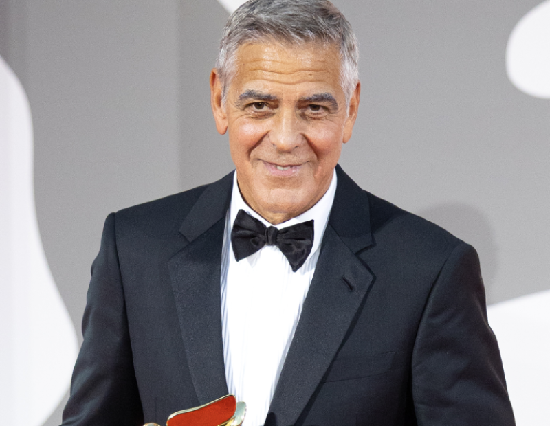 george-clooney-ristorante-italiano-cotignac-provenza