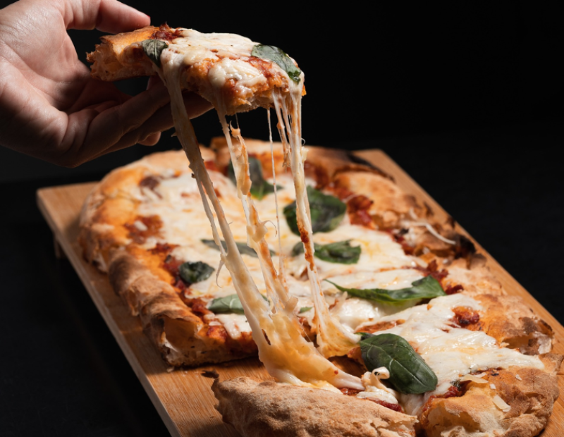 i-vesuviani-pizzeria-castello-di-cisterna-casoria-pomigliano