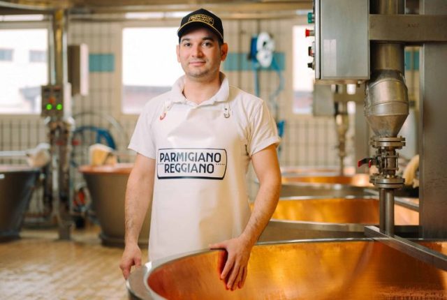 il casaro Andrea Adami