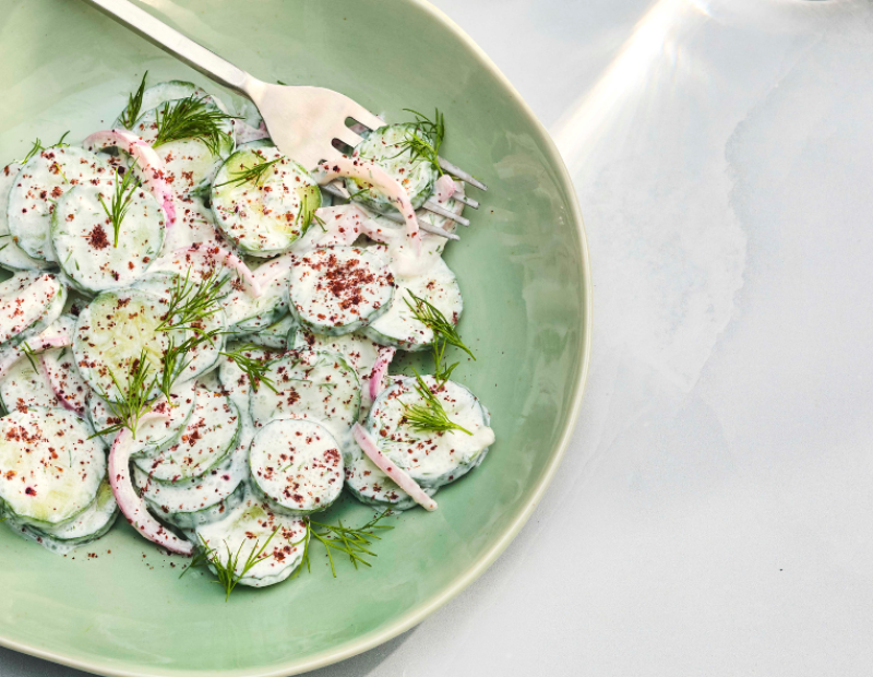 insalata-di-cetrioli-alla-panna-acida
