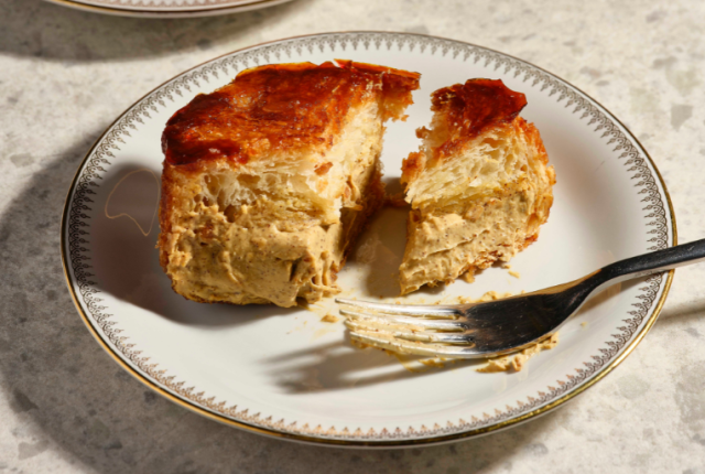 kouign-amann-ripieno-di-cremoso-al-caffe