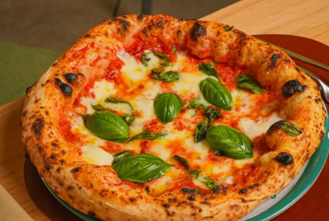 la-bolla-caserta-pizzeria-simone-de-gregorio-pizza