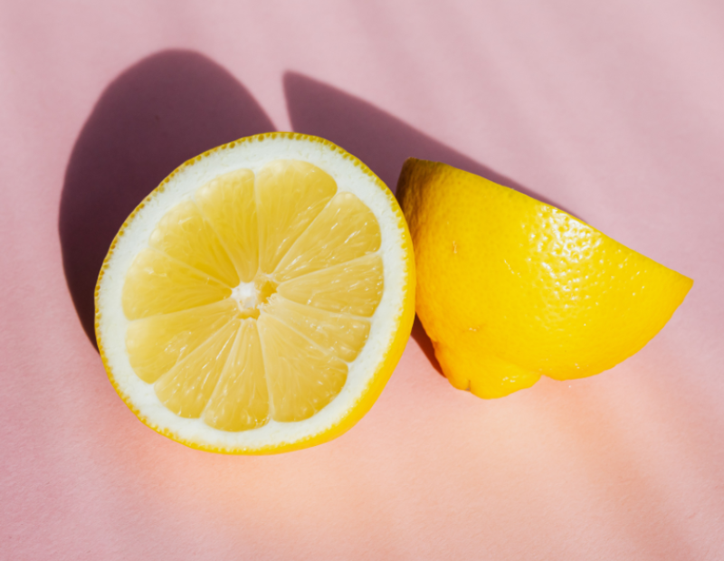 limoni-lucidi-buccia-non-edibile