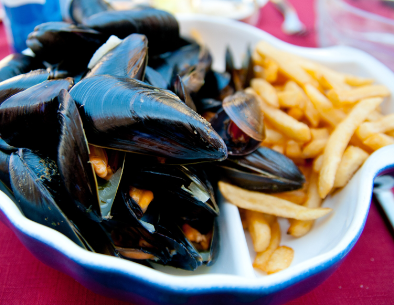 moules-frites-storia-cozze-patatine-fritte