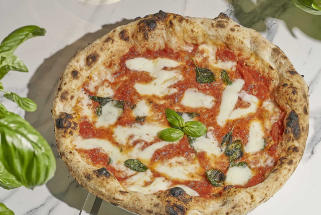 palazzo-petrucci-pizzeria-napoli-recensione