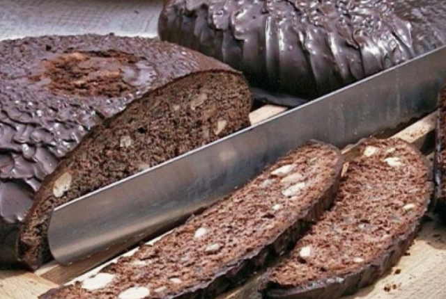 pampepato-ferrara-ricetta