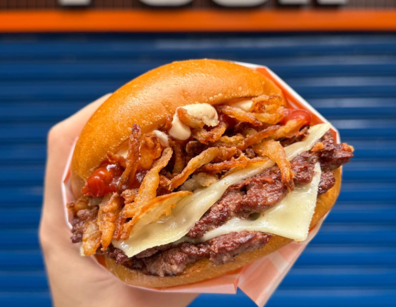 paninerie-influencer-content-creator-fast-food-business