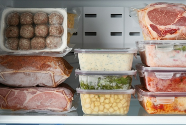 perche-non-si-deve-ricongelare-il-cibo