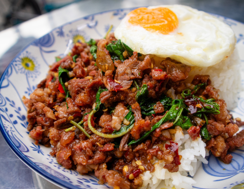 phad-kaphrao